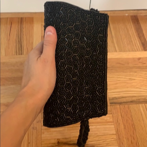 Black sequined clutch with strap - Picture 5 of 5